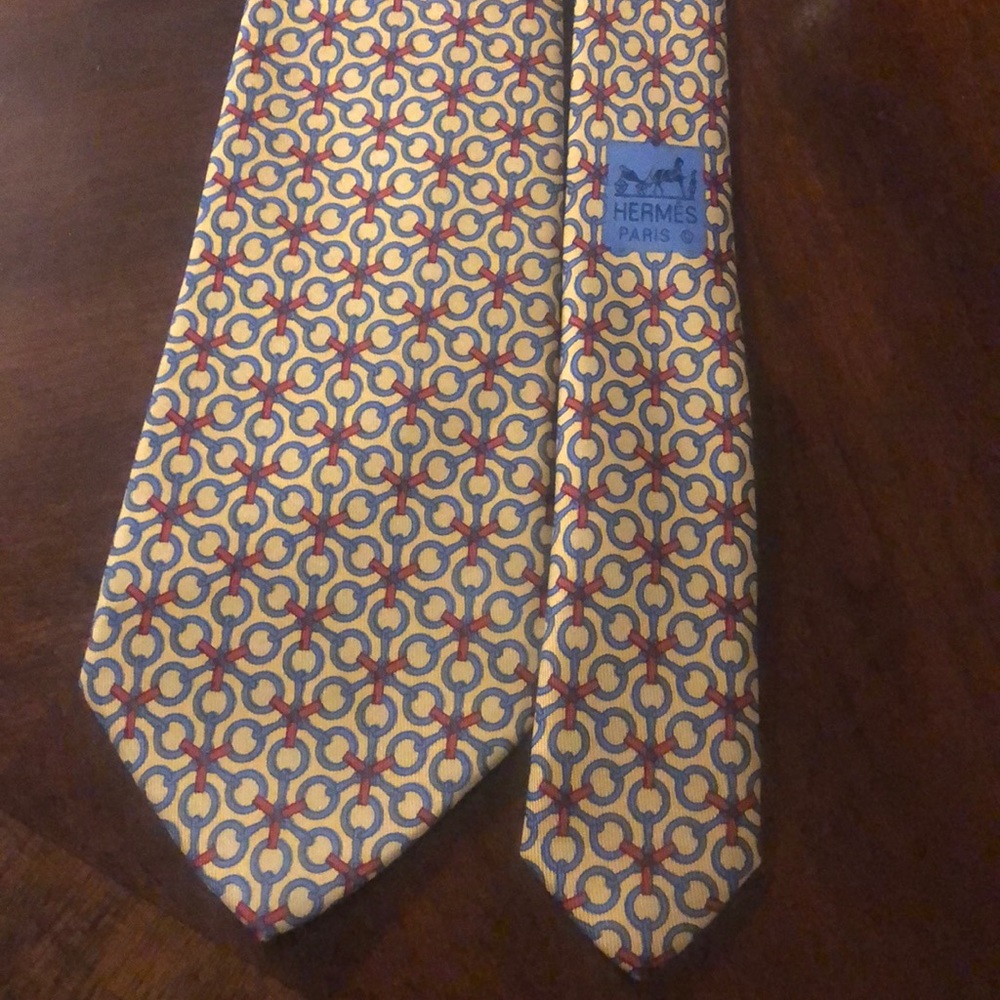 Men’s Hermès tie